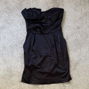The Best Little Black Dress with Pockets!